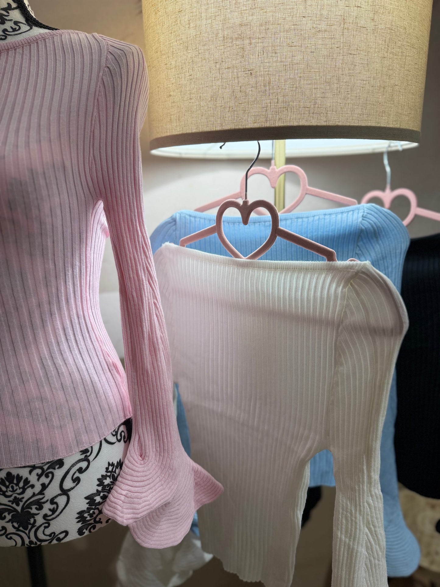 MAGLIA MANICA A CONCHIGLIA